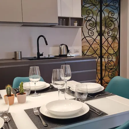 Apartament Romebesthome Beccaria - Piazza Del Popolo Rzym
